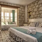 Hotel Vodina Alacati