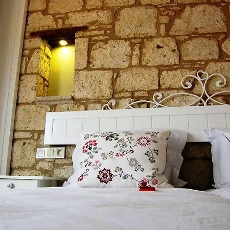 Vodina فندق 2*